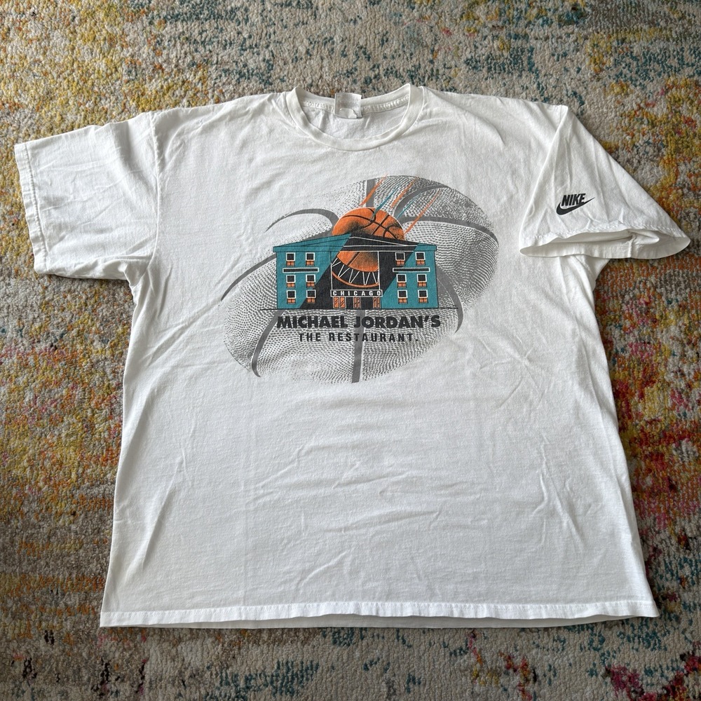 VINTAGE 90s Michael Jordan's The Restaurant T-Shirt‎ XL Nike Made in USA